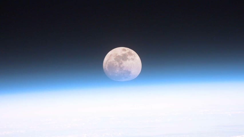 Фото - В НАСА заявили о планах жить и учиться на Луне